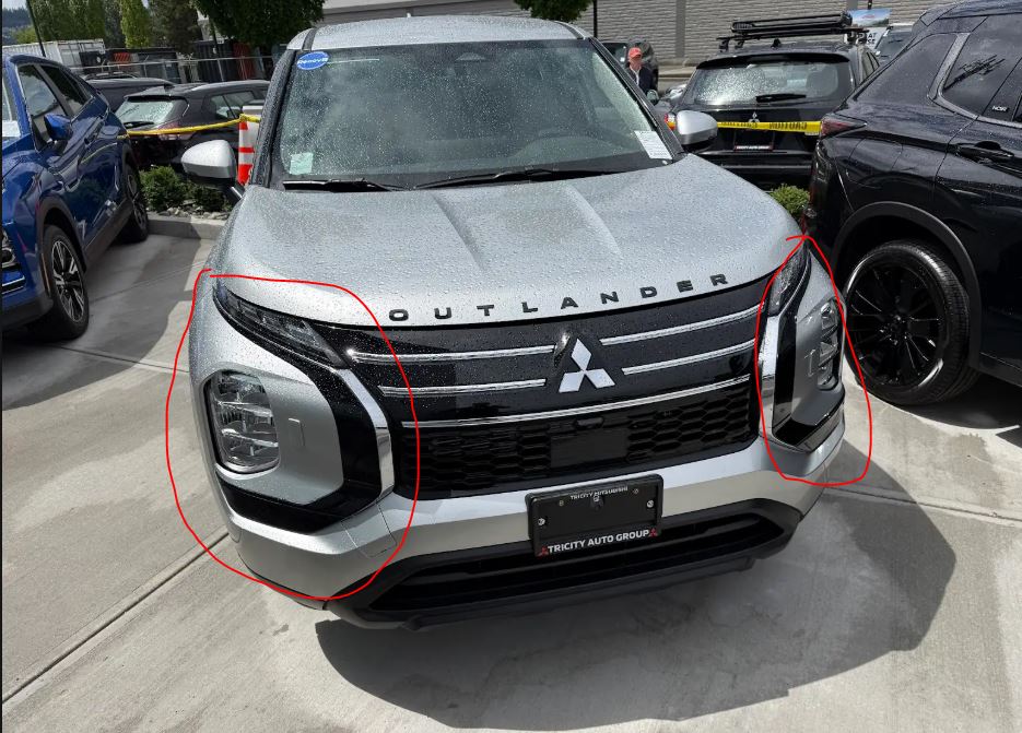 Premium Chrome Delete Blackout Kit | Mitsubishi Outlander & Outlander PHEV (without fog lights)