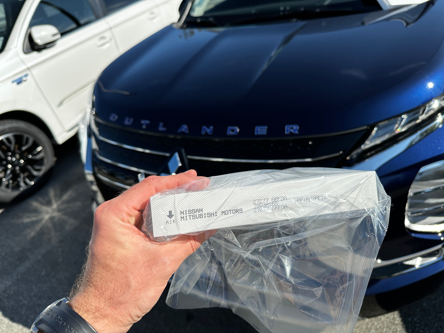 Premium Cabin Air Purifier Filter for Mitsubishi Outlander (2022-2026) & PHEV (2023-2026)