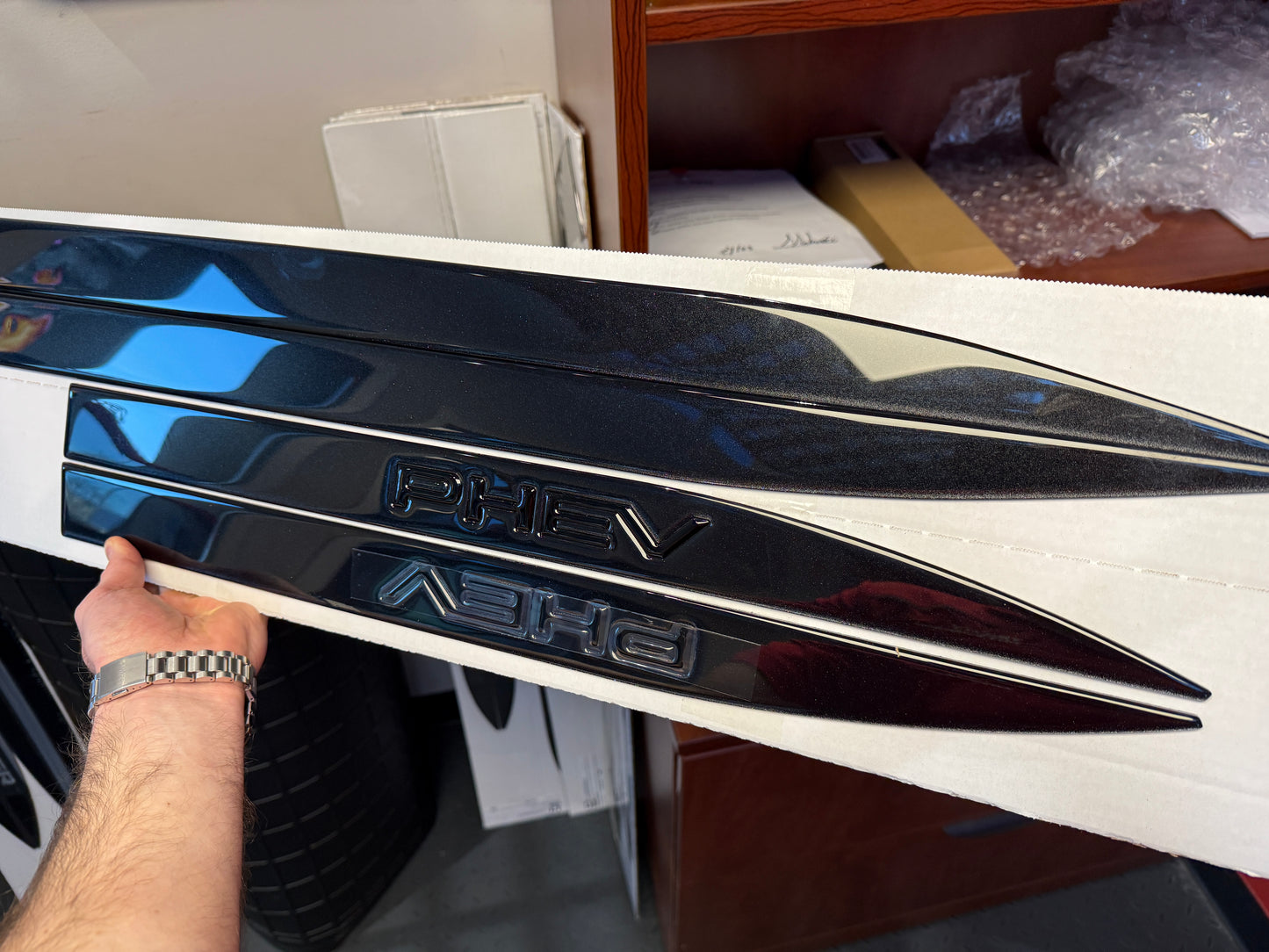 Black Diamond Side Moldings for Mitsubishi Outlander PHEV (2023-2026) - Black Edition Style