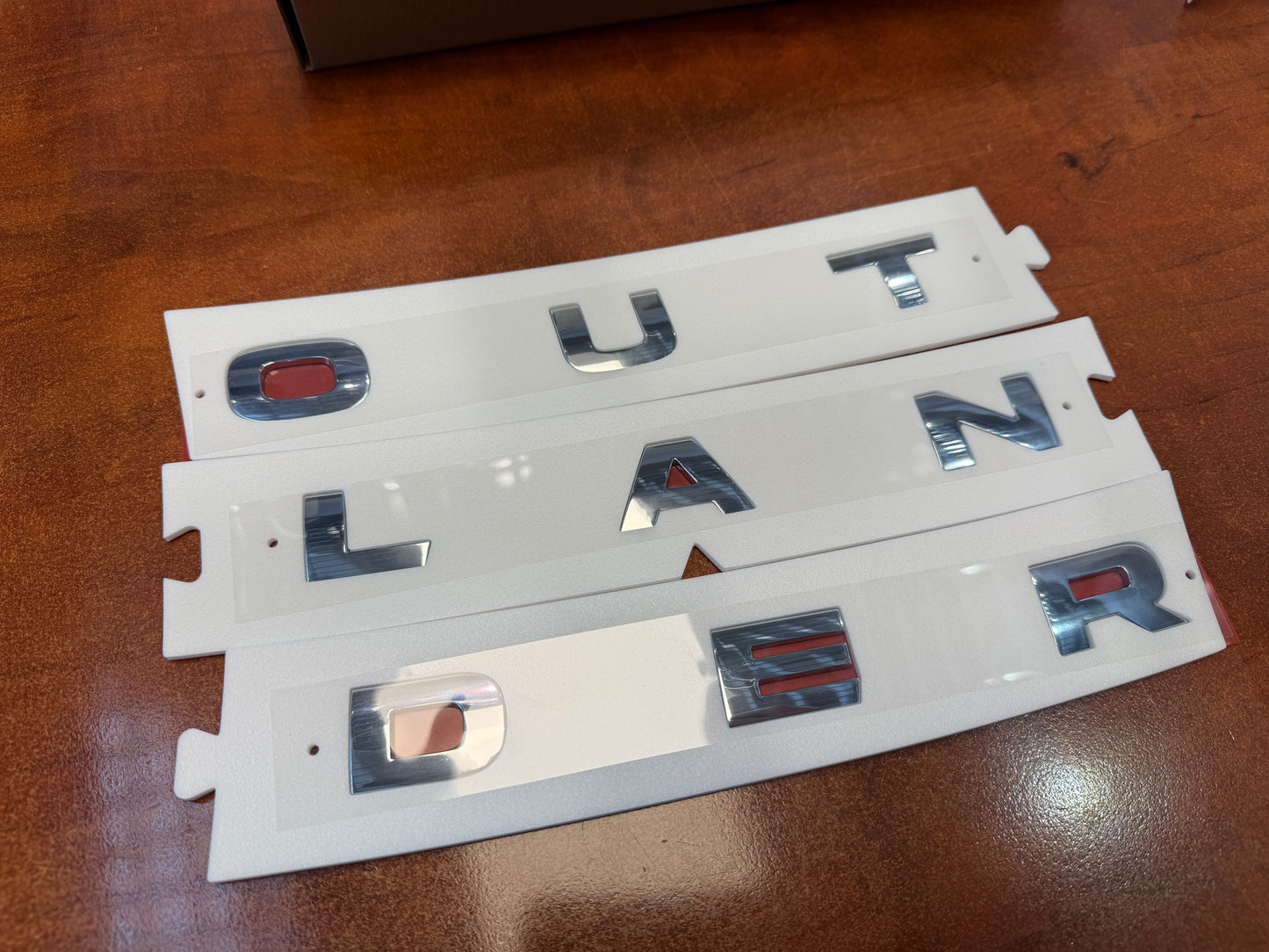 Chrome 3D Hood Emblem for Mitsubishi Outlander (2025-2026 Gas) & PHEV (2026-ONLY)