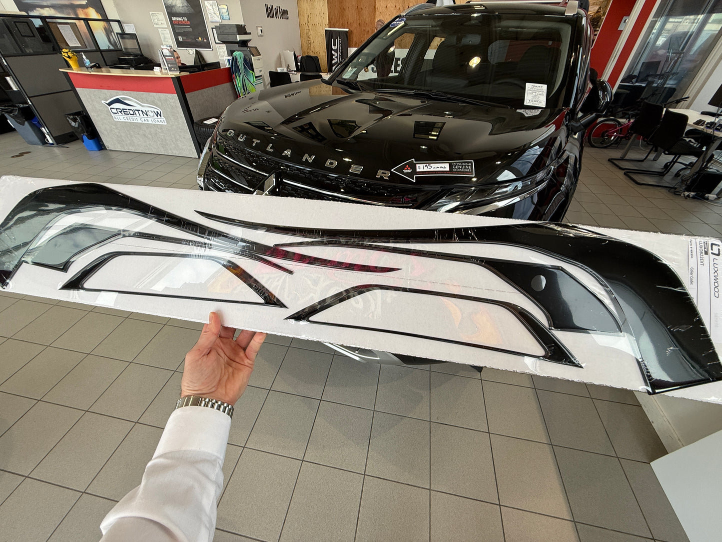 Premium Chrome Delete Blackout Kit | Mitsubishi Outlander & Outlander PHEV (with fog lights)