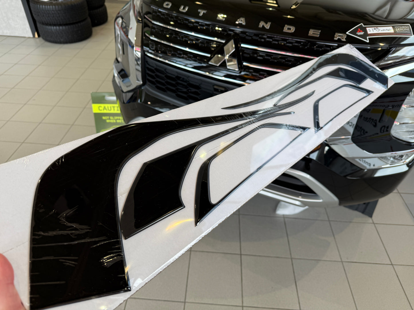Premium Chrome Delete Blackout Kit | Mitsubishi Outlander & Outlander PHEV (with fog lights)