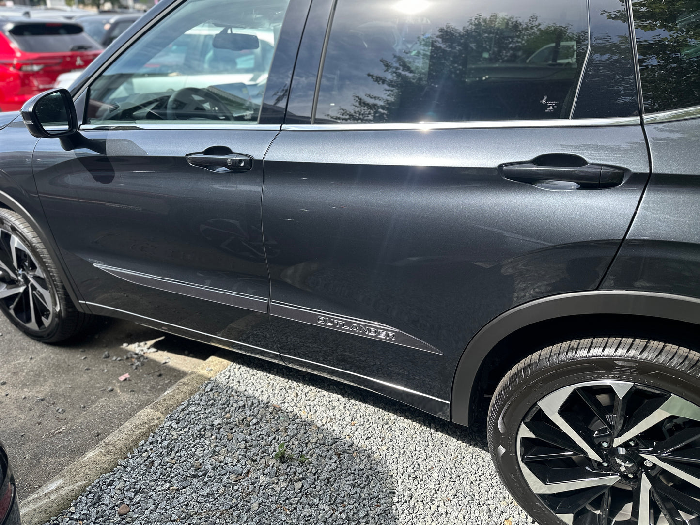 Graphite Grey Side Moldings for Mitsubishi Outlander (2022-2026) & PHEV (2023-2026)