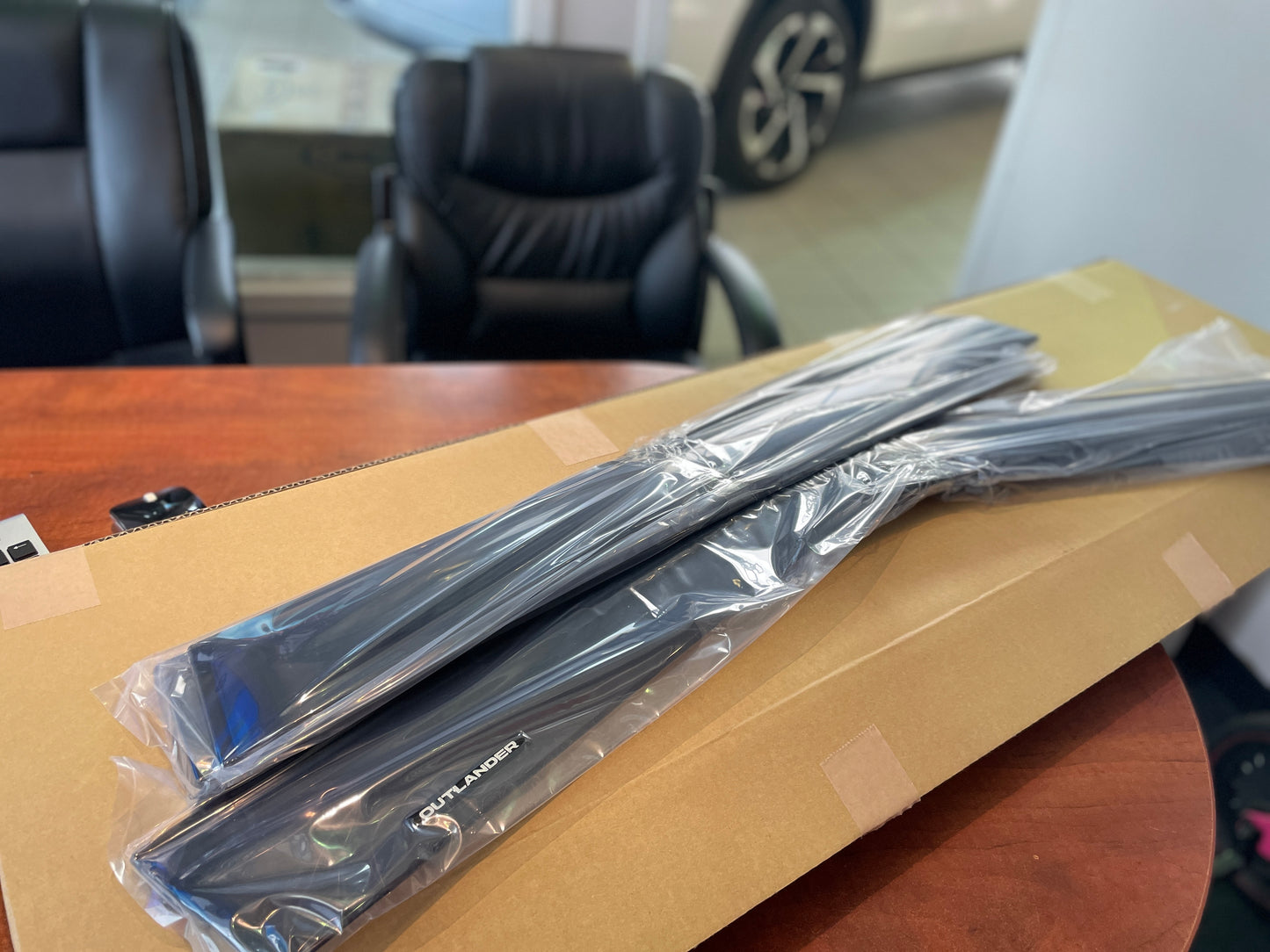 Aero-Slim Window Vent Visor Set (4-Piece) for Mitsubishi Outlander (2022-2026) & PHEV (2023-2026)