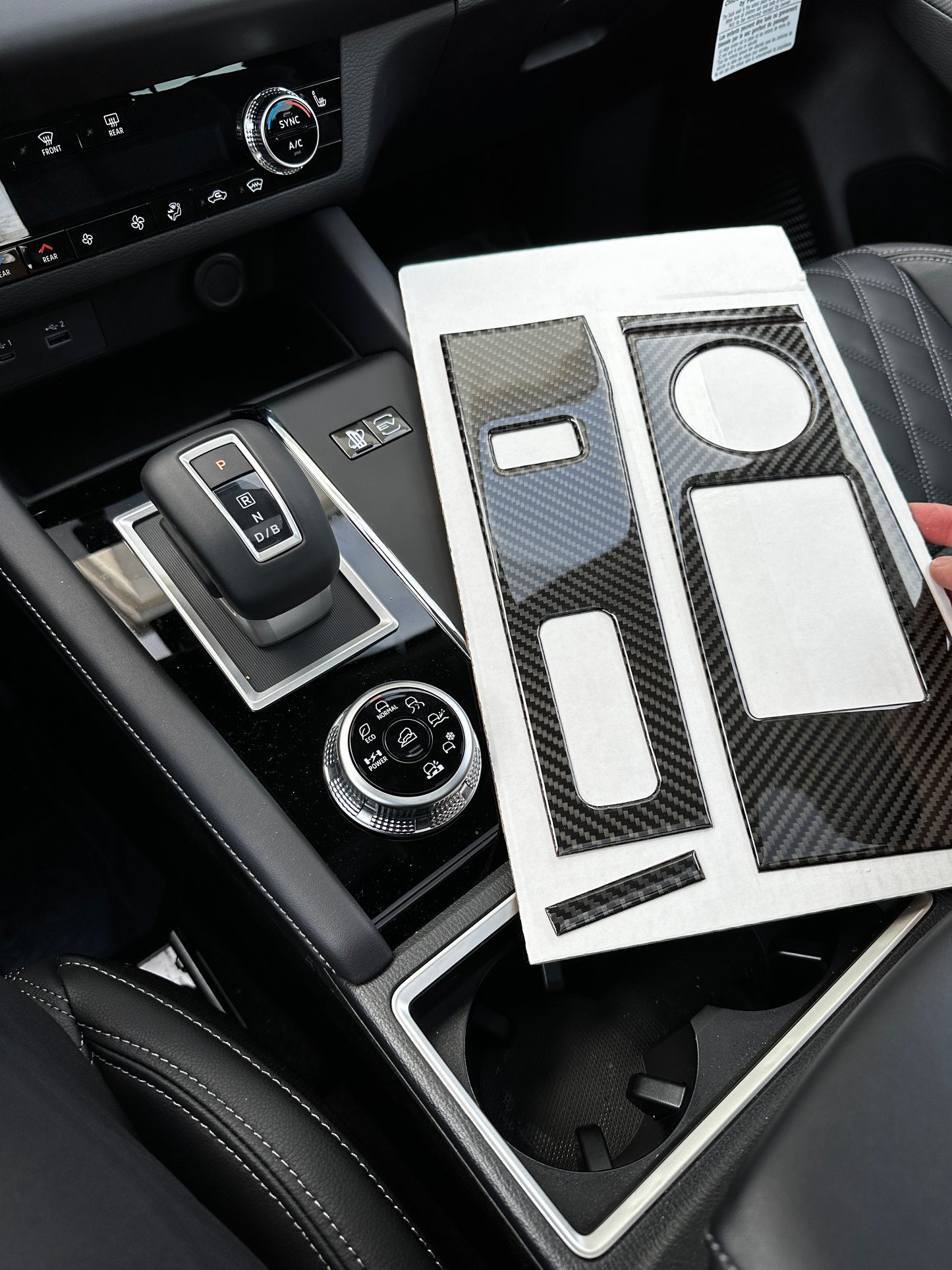 Carbon Fiber Gear Shifter Console Overlay for Mitsubishi Outlander PHEV (2023-2025)