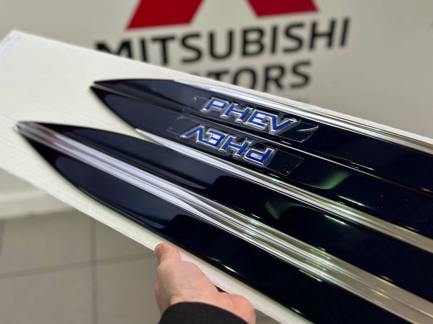 Cosmic Blue (D14) Side Moldings for Mitsubishi Outlander PHEV (2023-2026) | All Trim Levels